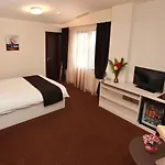 West Plaza Hotel