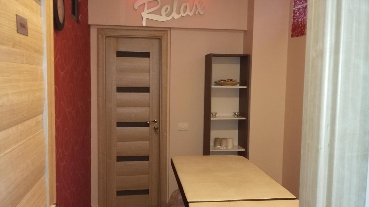 West Plaza Bucarest